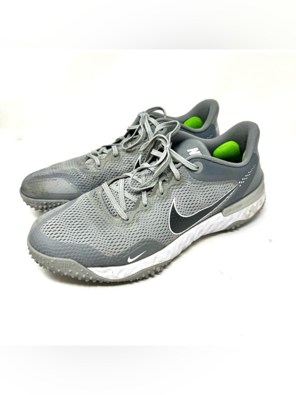 NIKE sneakers, men’s size 13